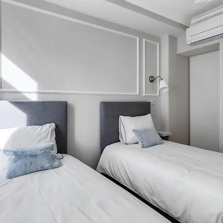 Daire Beautiful 2 Bedroom With Views In Rua Augusta *