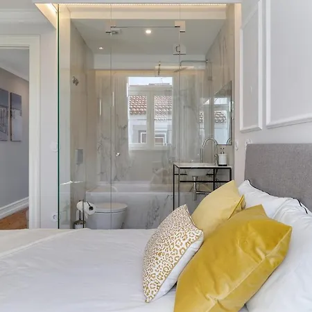 Lisbon Beautiful 2 Bedroom Apartment With Views In Rua Augusta Lisbon Apartmán *